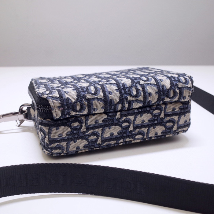 Dior Logo Print With Shoulder Strap Clutch Bag Bags #nigo4576