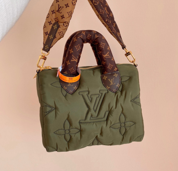 Louis Vuitton Padded Cotton Padded Handbag Shoulder Bag #nigo52477