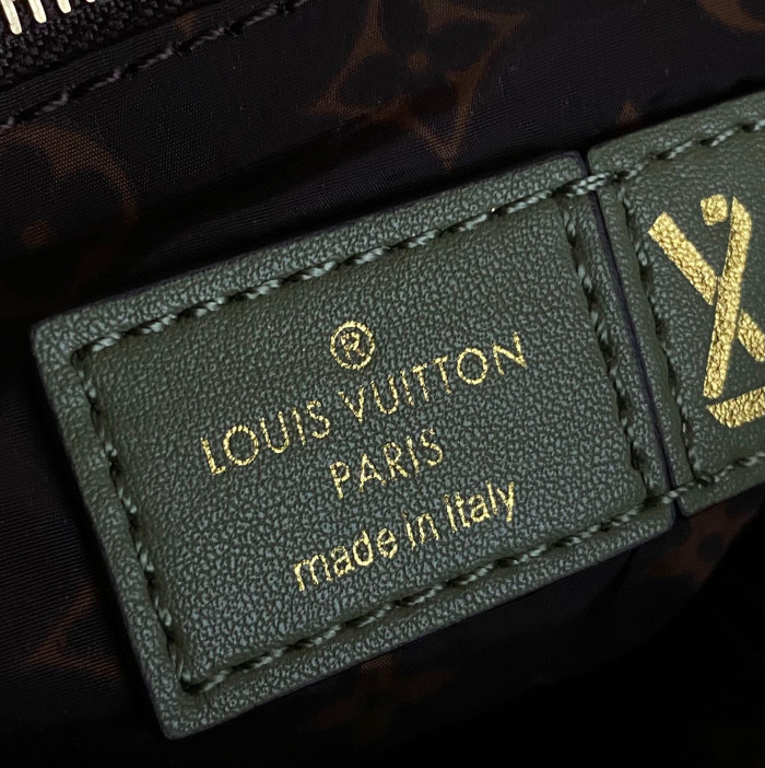Louis Vuitton Padded Cotton Padded Handbag Shoulder Bag #nigo52477