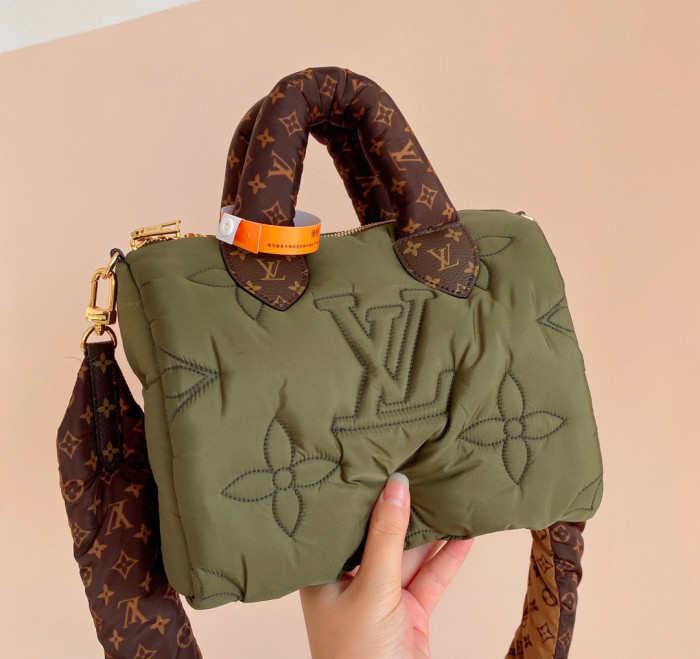 Louis Vuitton Padded Cotton Padded Handbag Shoulder Bag #nigo52477