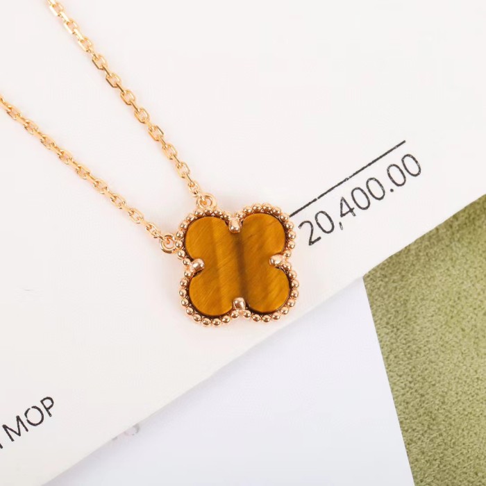 Van Cleef&Arpels Women's Flower shaped Original Stone Necklace Casual Wear Accessories Jewelry #nigo82572