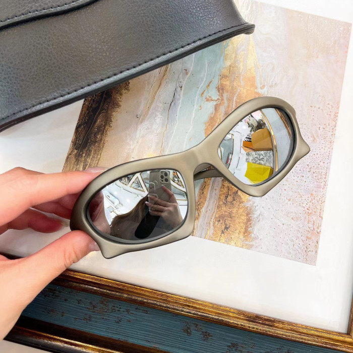 Balenciaga Letter Sunglasses Accessories Jewelry #nigo82599