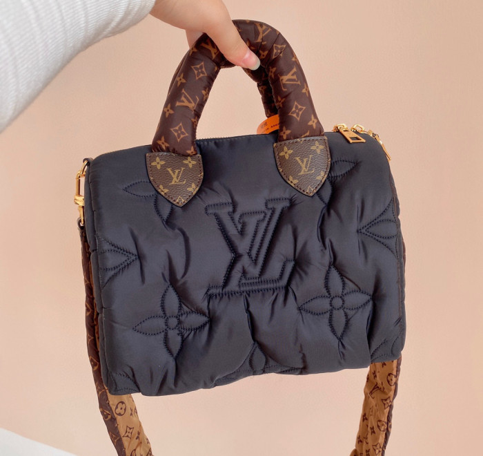 Louis Vuitton Padded Cotton Padded Handbag Shoulder Bag #nigo52477