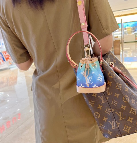 Louis Vuitton Women Bucket Bags Keychains Pendants Accessories Jewelry #nigo89262
