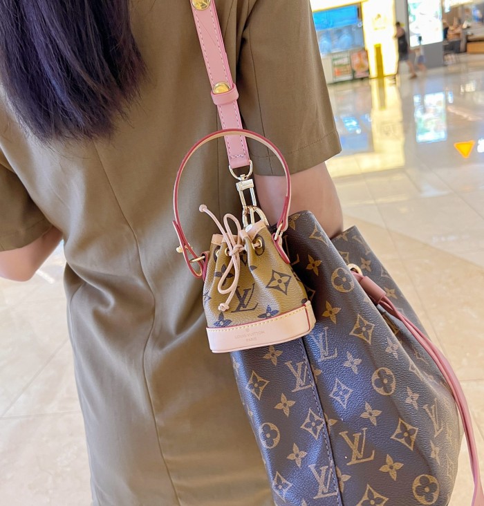 Louis Vuitton Women Bucket Bags Keychains Pendants Accessories Jewelry #nigo89262