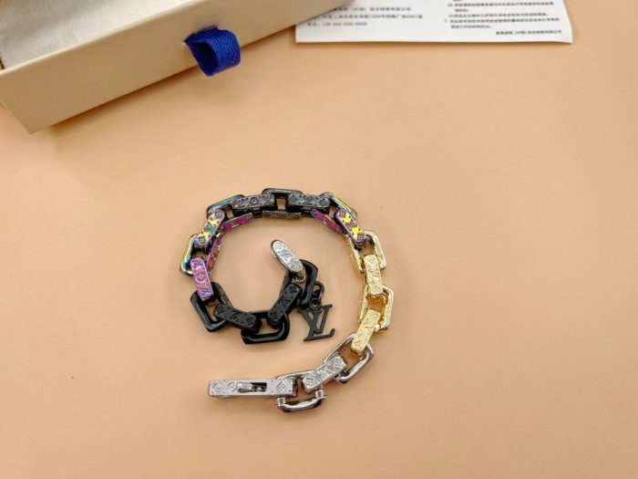 Louis Vuitton Letter Refined Steel Multi-Color Necklace Bracelet Accessories Jewelry #nigo82654
