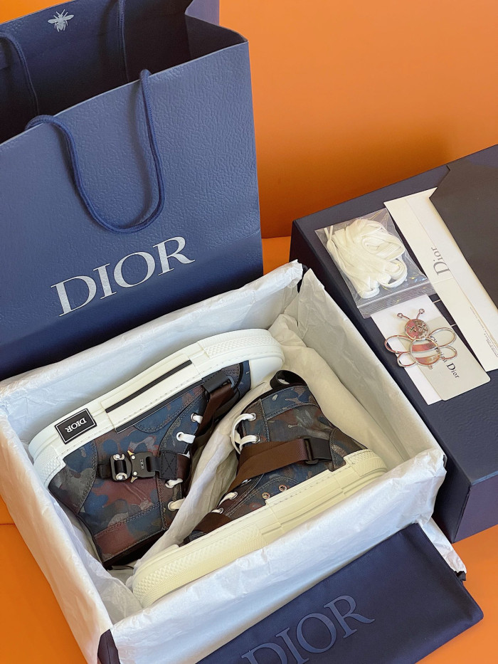 DIOR High-Top Lock Lace-Up Flats Shoes #nigo4782