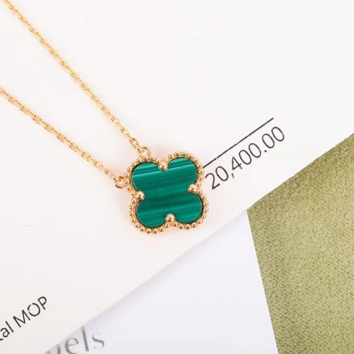 Van Cleef&Arpels Women's Flower shaped Original Stone Necklace Casual Wear Accessories Jewelry #nigo82572