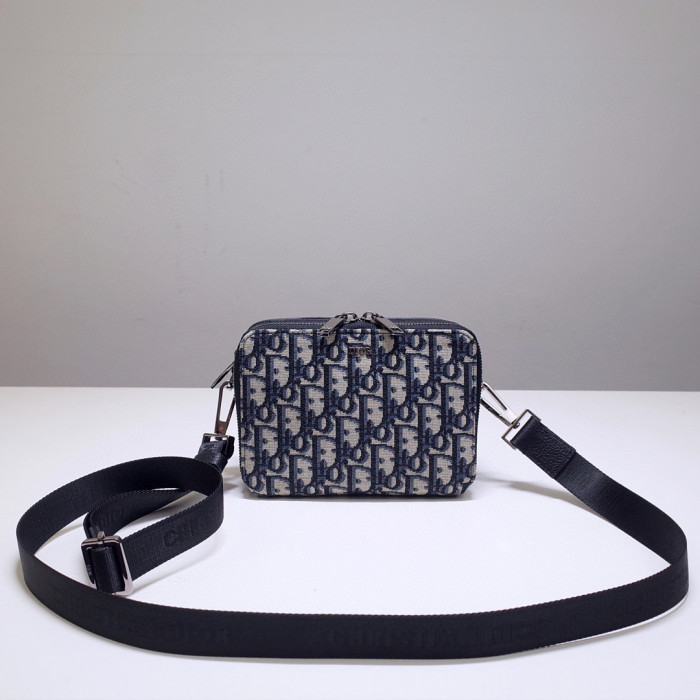 Dior Logo Print With Shoulder Strap Clutch Bag Bags #nigo4576