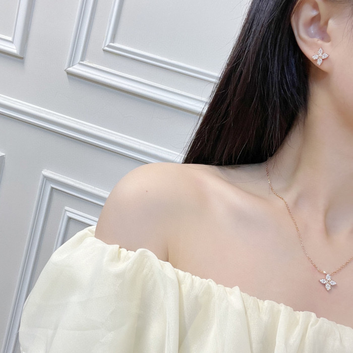 Louis Vuitton Bracelet Necklace Earrings Jewelry #nigo96426