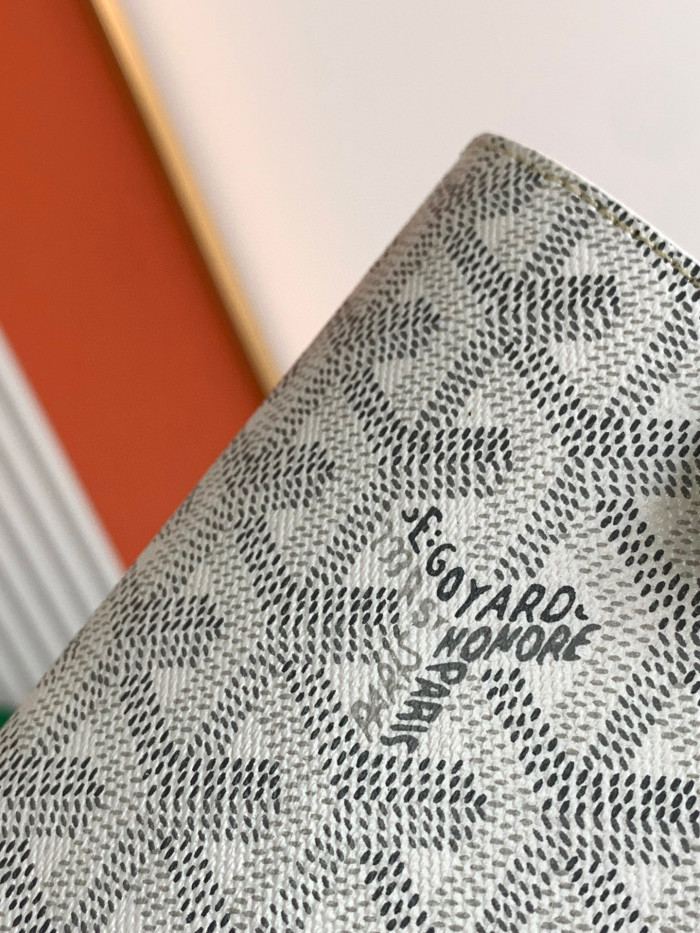 GOYARD MontMartre Leather Printed Diagonal Cross Phone Bag #nigo21811