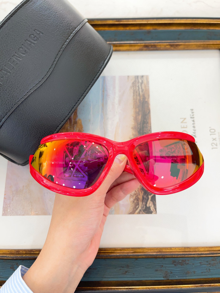 Balenciaga Side Xpander Cat Sunglasses in Black Ngvp #nigo6581
