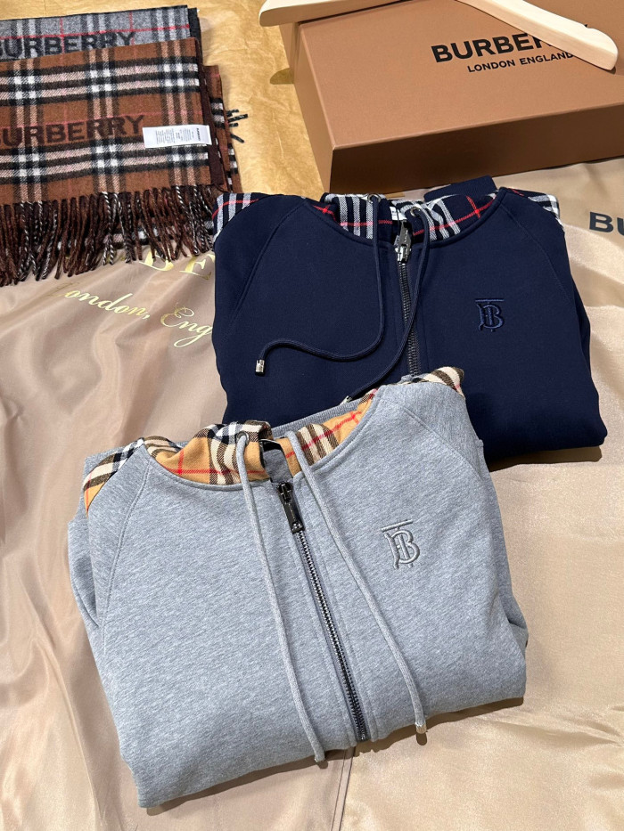 Burberry Long Sleeved Hooded Zippered Jacket #nigo96461