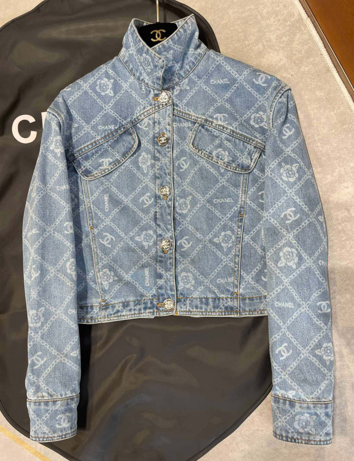 Chanel Long Sleeved Denim Jacket #nigo96464