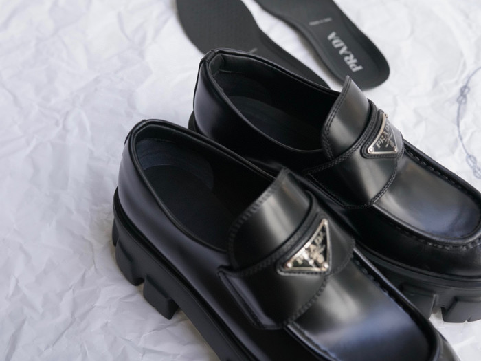 Prada Monolith Women's Leather With Thick Shoes #nigo21837