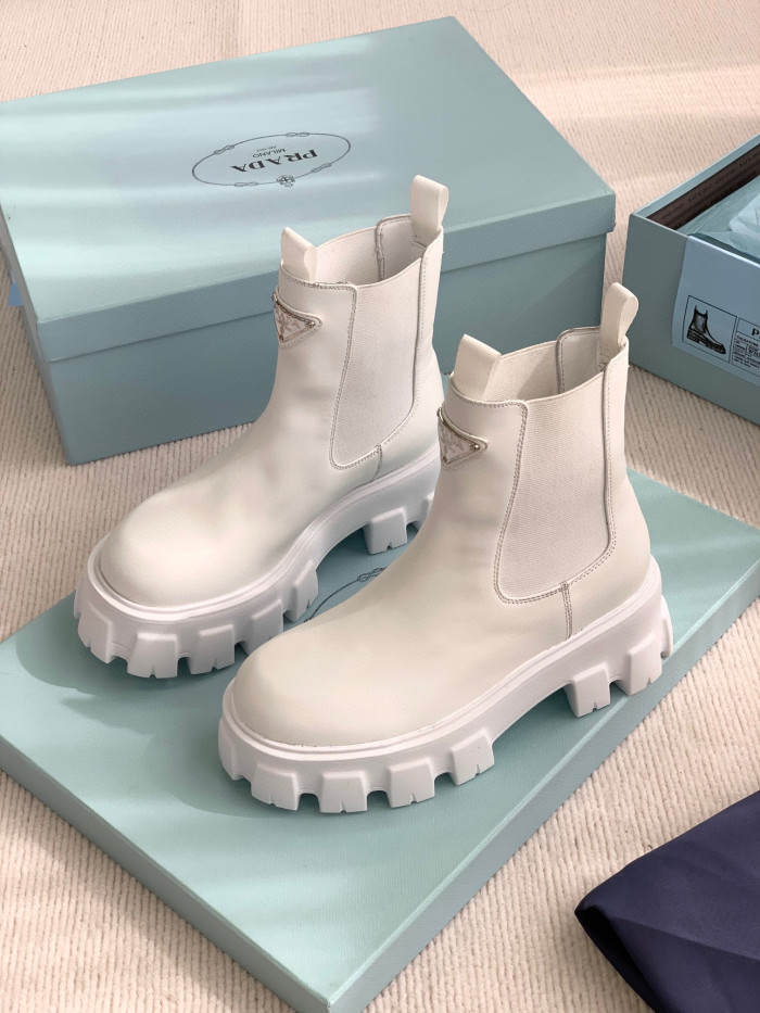 Prada Women's Leather Short Boots Shoes #nigo96528