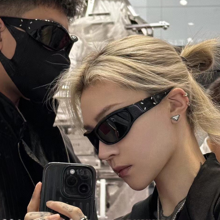 Maison Margiela x GENTLE MONSTER Black Sunglasses Ngvp #nigo5267