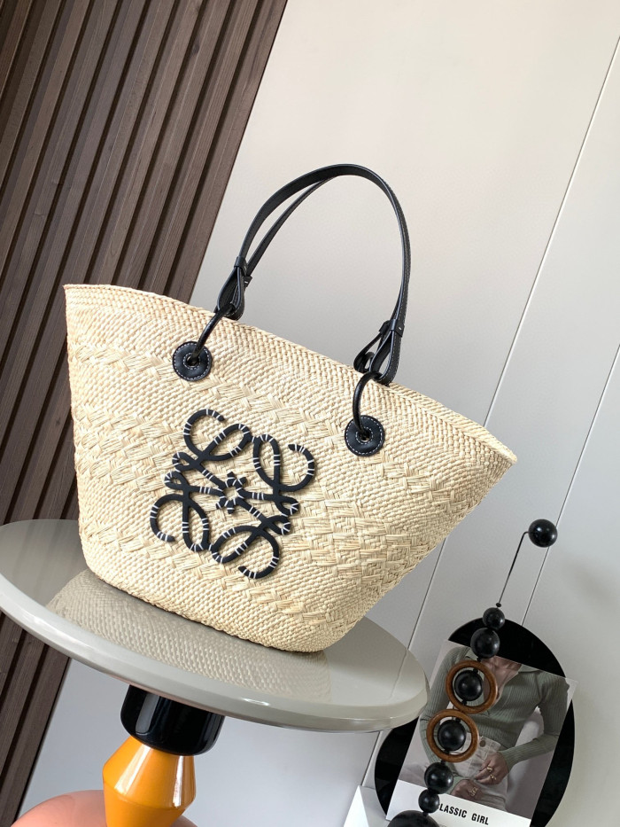 Loewe Anagram Basket Woven Handheld Diagonal Straddle Bag #nigo21877