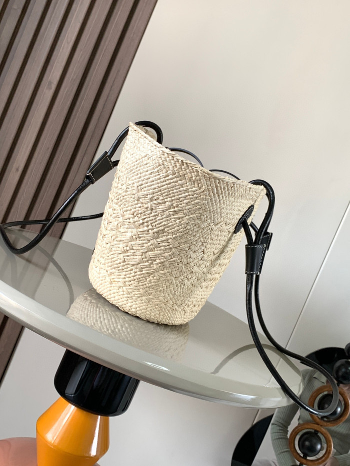 Loewe Anagram Basket Woven Handheld Diagonal Straddle Bag #nigo21877