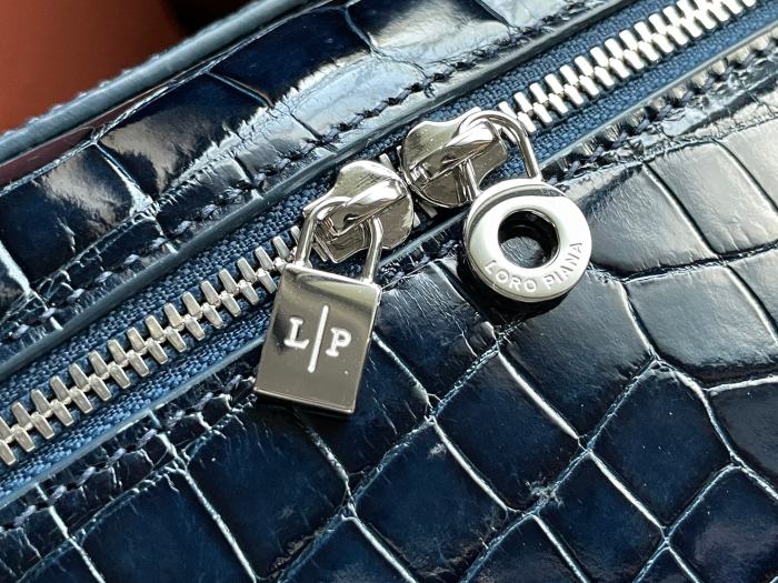 Loro Piana Extra Pocket L19 Leather Clutch Bag #nigo5996