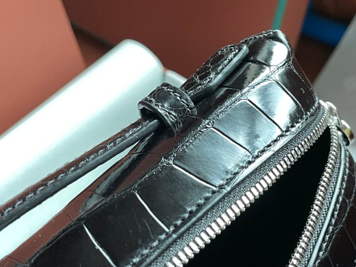 Loro Piana Extra Pocket L19 Leather Clutch Bag #nigo5996
