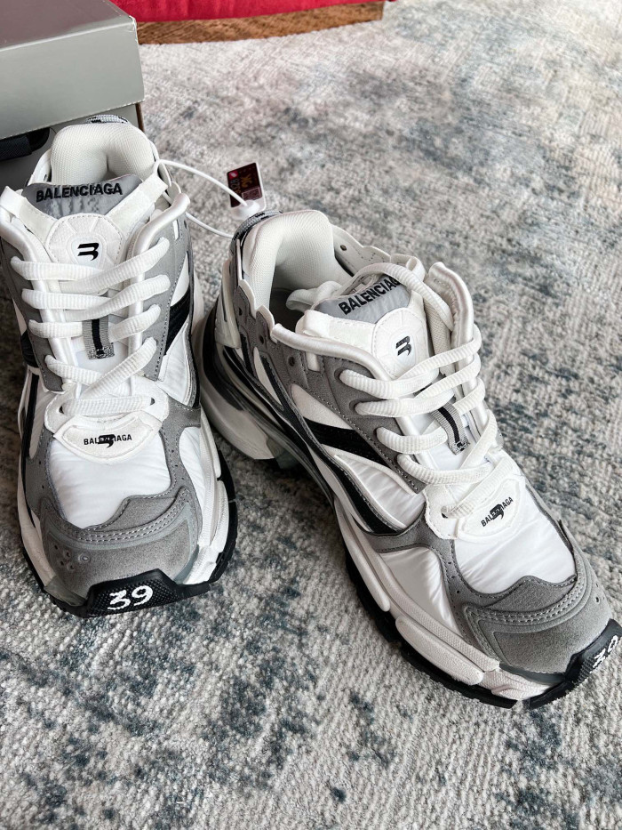 Balenciaga Runner Khaki 2.0 Suede Low Top Sneakers Shoes #nigo96536