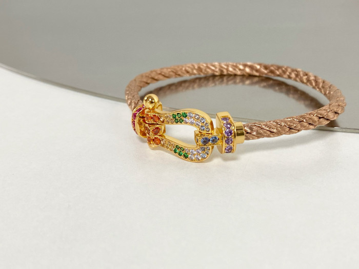 Fred Horseshoe Buckle Bracelet Jewelery #nigo96537