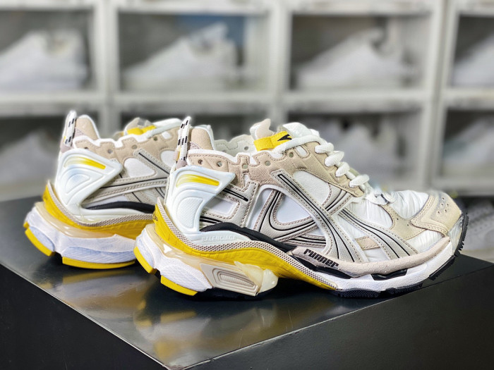Balenciaga Runner Khaki 2.0 Suede Low Top Sneakers Shoes #nigo96536