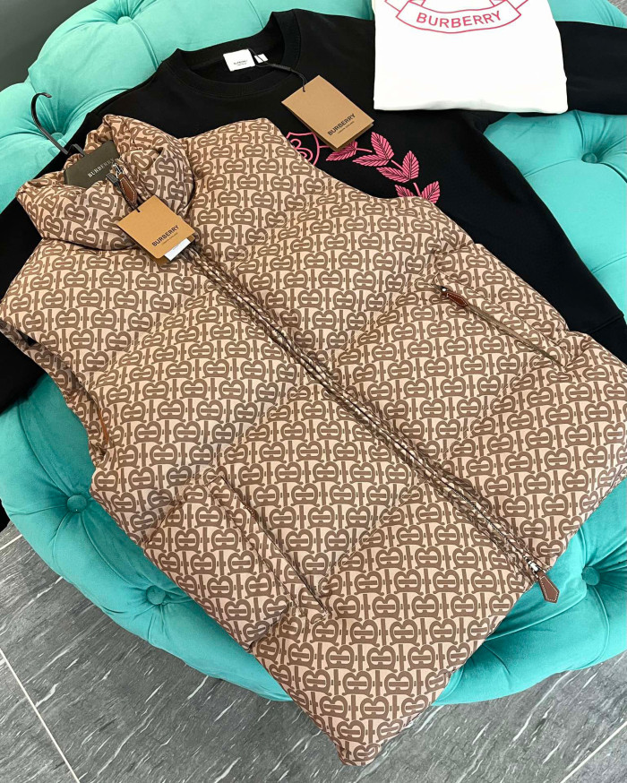 Burberry Full Printed Old Fashioned Puffer Down Vest #nigo96544