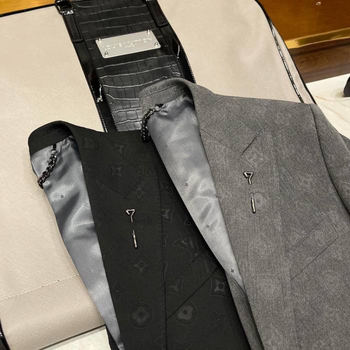 Louis Vuitton Men's Suit Jacket Long Pants Professional Dress Set #nigo6468