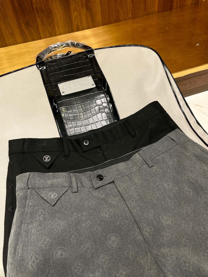 Louis Vuitton Men's Suit Jacket Long Pants Professional Dress Set #nigo6468