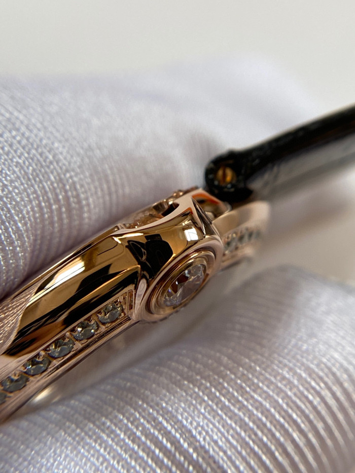 Cartier Black Strap Decorative Watch #nigo21921