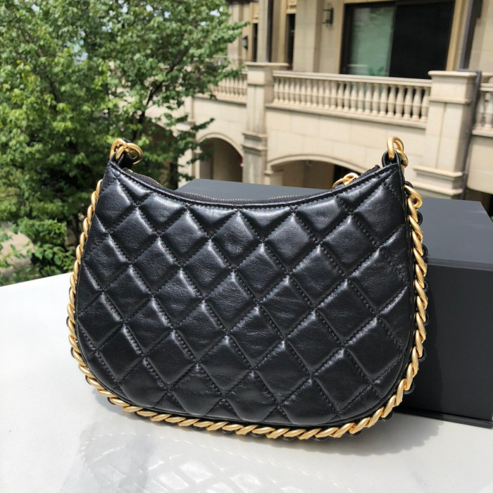 Chanel Black Leather Chain Diagonal Bag #nigo21913