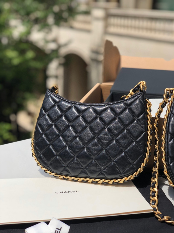 Chanel Black Leather Chain Diagonal Bag #nigo21913