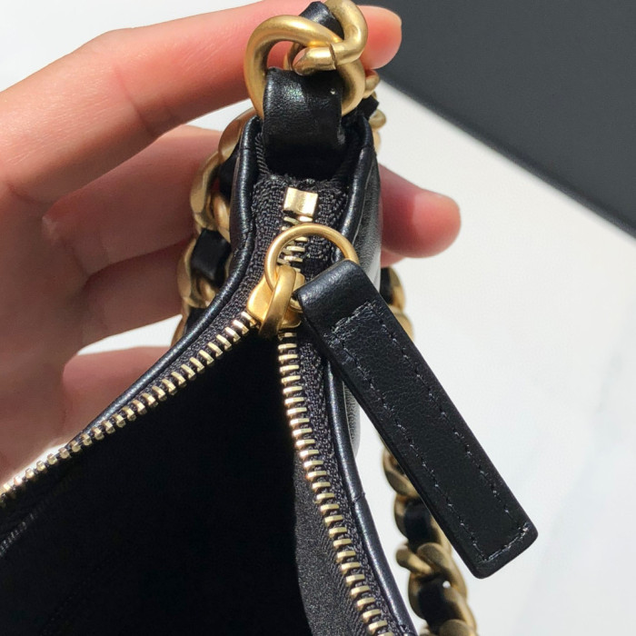 Chanel Black Leather Chain Diagonal Bag #nigo21913