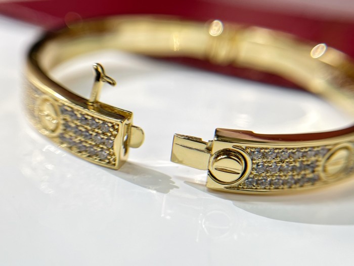 Cartier Encircling Screw Logo Bracelet Plated 18K Gold Accessories Jewelry #nigo82316