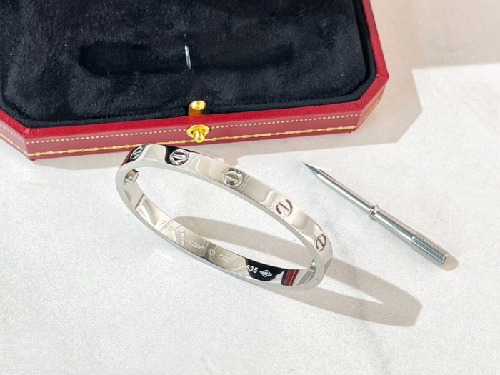 Cartier Encircling Screw Logo Bracelet Plated 18K Gold Accessories Jewelry #nigo82316