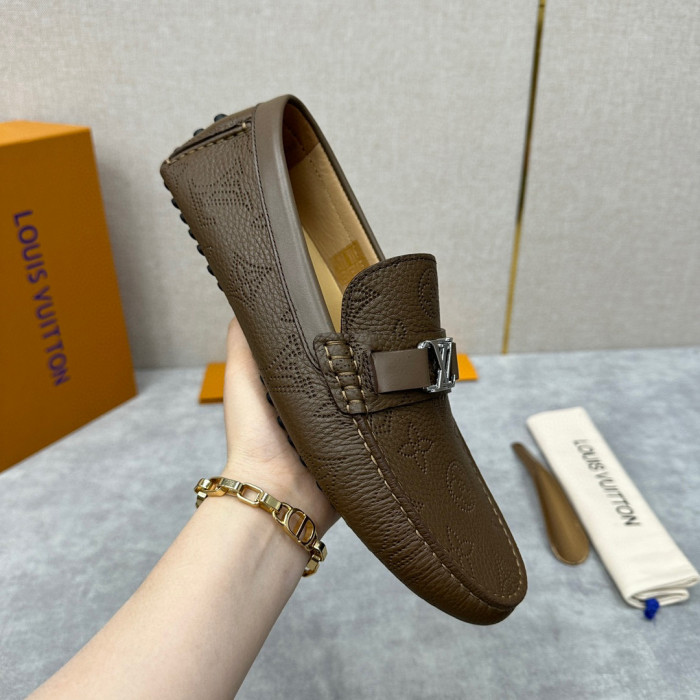Louis Vuitton Leather Flat Bottomed Fashionable Leather Shoes #nigo21934