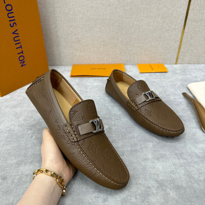 Louis Vuitton Leather Flat Bottomed Fashionable Leather Shoes #nigo21934