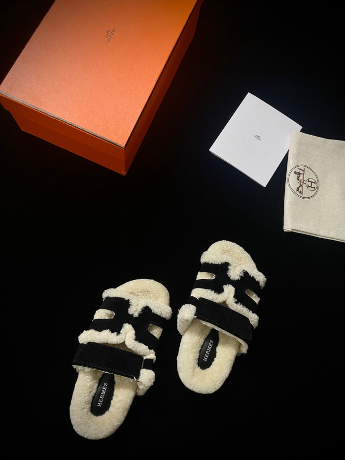Hermes Plush Flat Bottomed Slippers #nigo21487