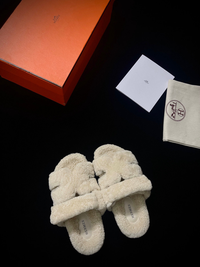 Hermes Plush Flat Bottomed Slippers #nigo21487