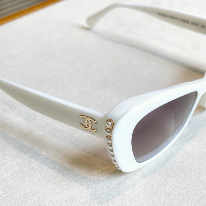 Chanel Cat Eye Sunglasses Glasses #nigo96582