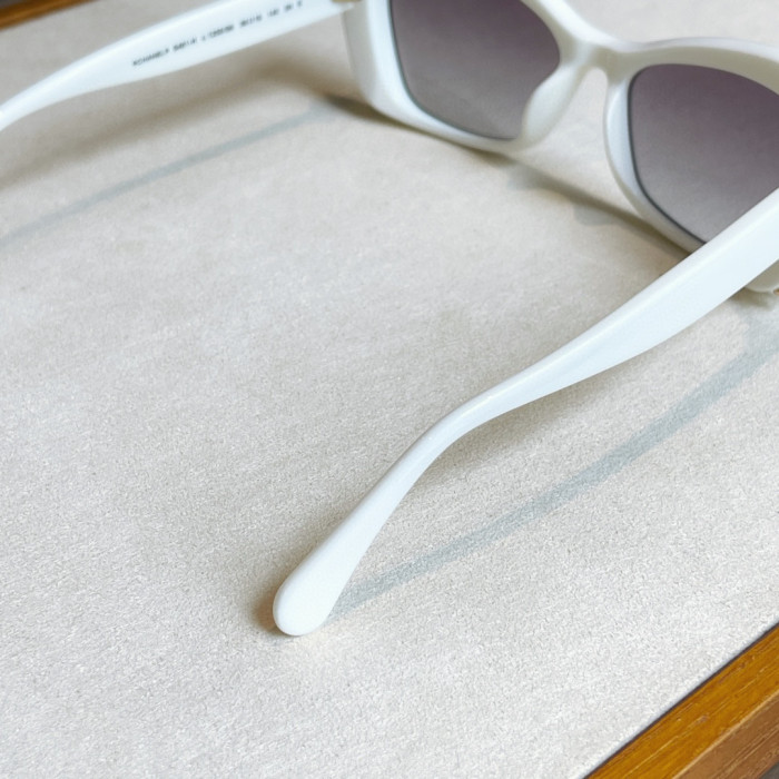 Chanel Cat Eye Sunglasses Glasses #nigo96582