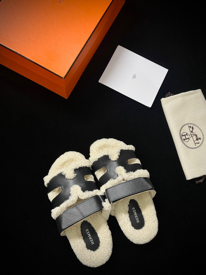 Hermes Plush Flat Bottomed Slippers #nigo21487
