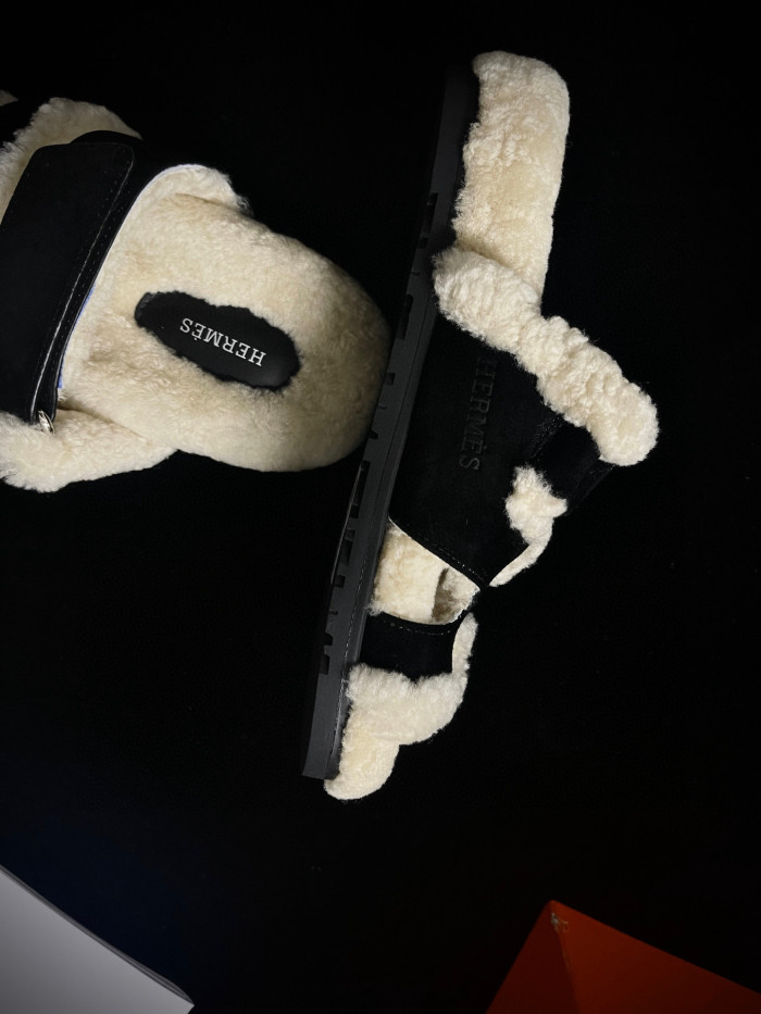 Hermes Plush Flat Bottomed Slippers #nigo21487