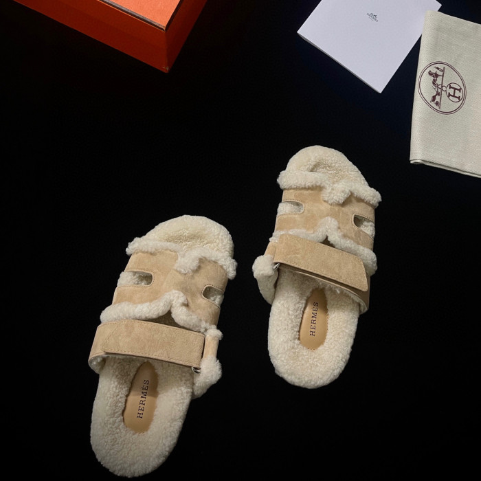 Hermes Plush Flat Bottomed Slippers #nigo21487