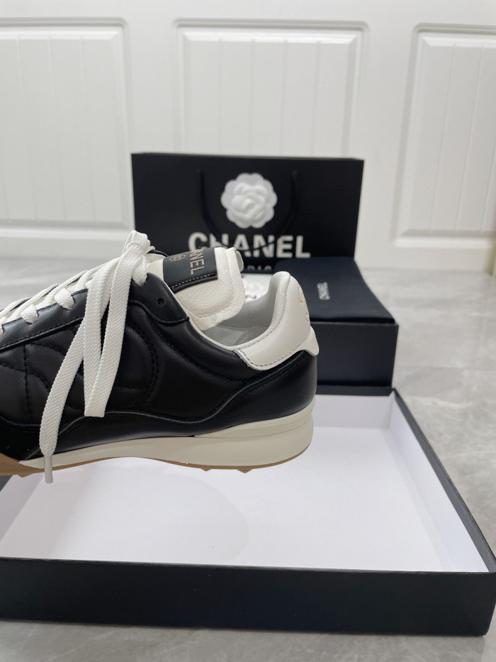 Chanel Women's Low Top Leather Sneakers Shoes #nigo96619