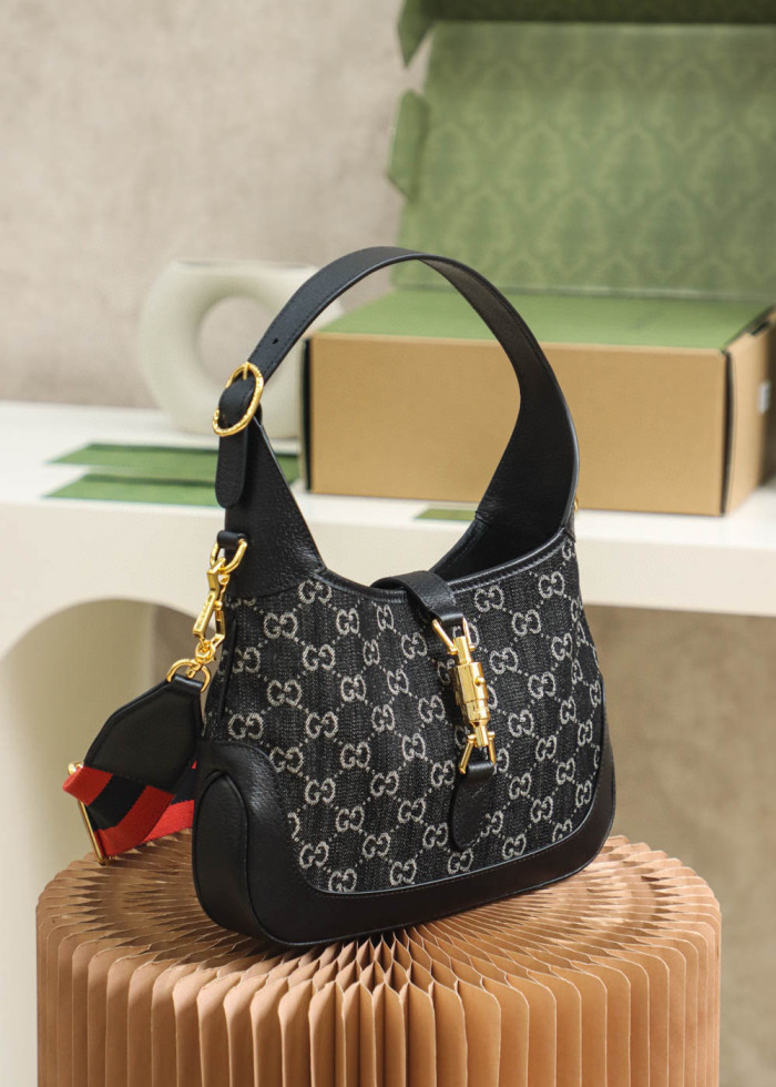 Gucci Leather Carrying Large Capacity Underarm Bag #nigo21962