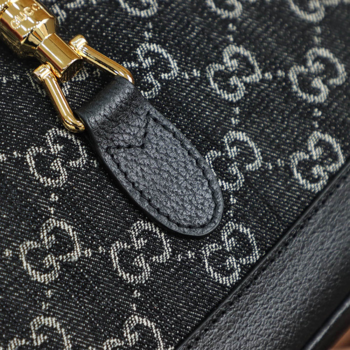 Gucci Leather Carrying Large Capacity Underarm Bag #nigo21962