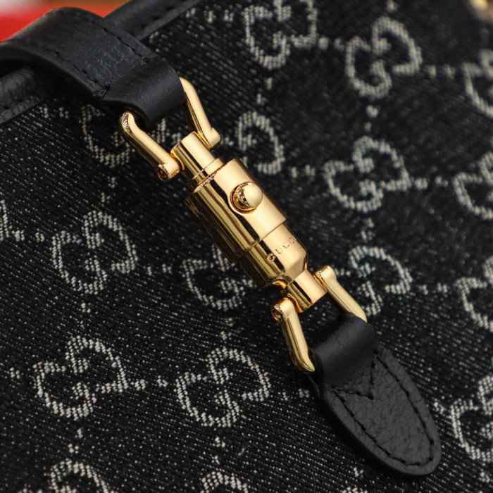 Gucci Leather Carrying Large Capacity Underarm Bag #nigo21962